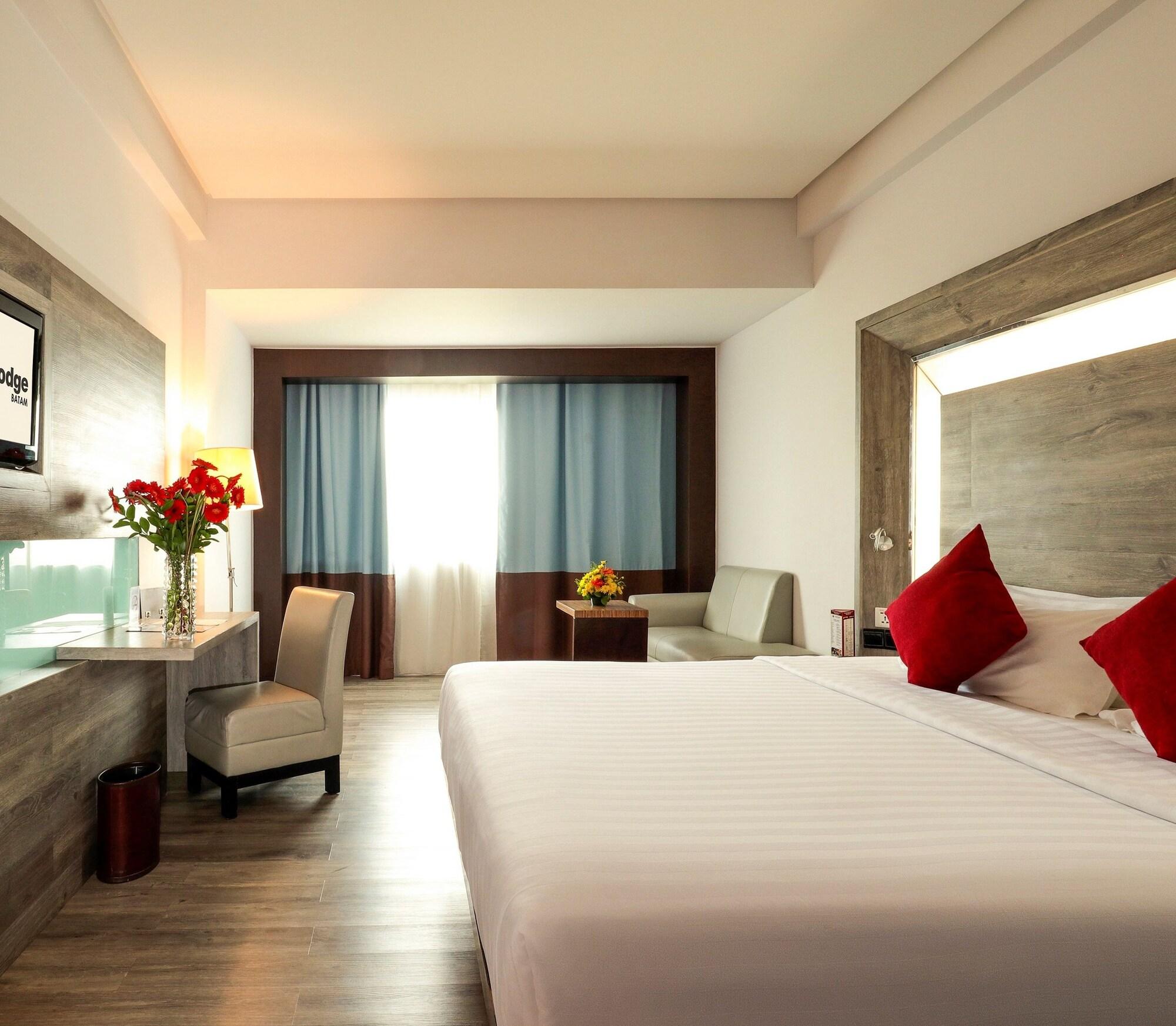 Travelodge Batam Nagoya Eksteriør billede