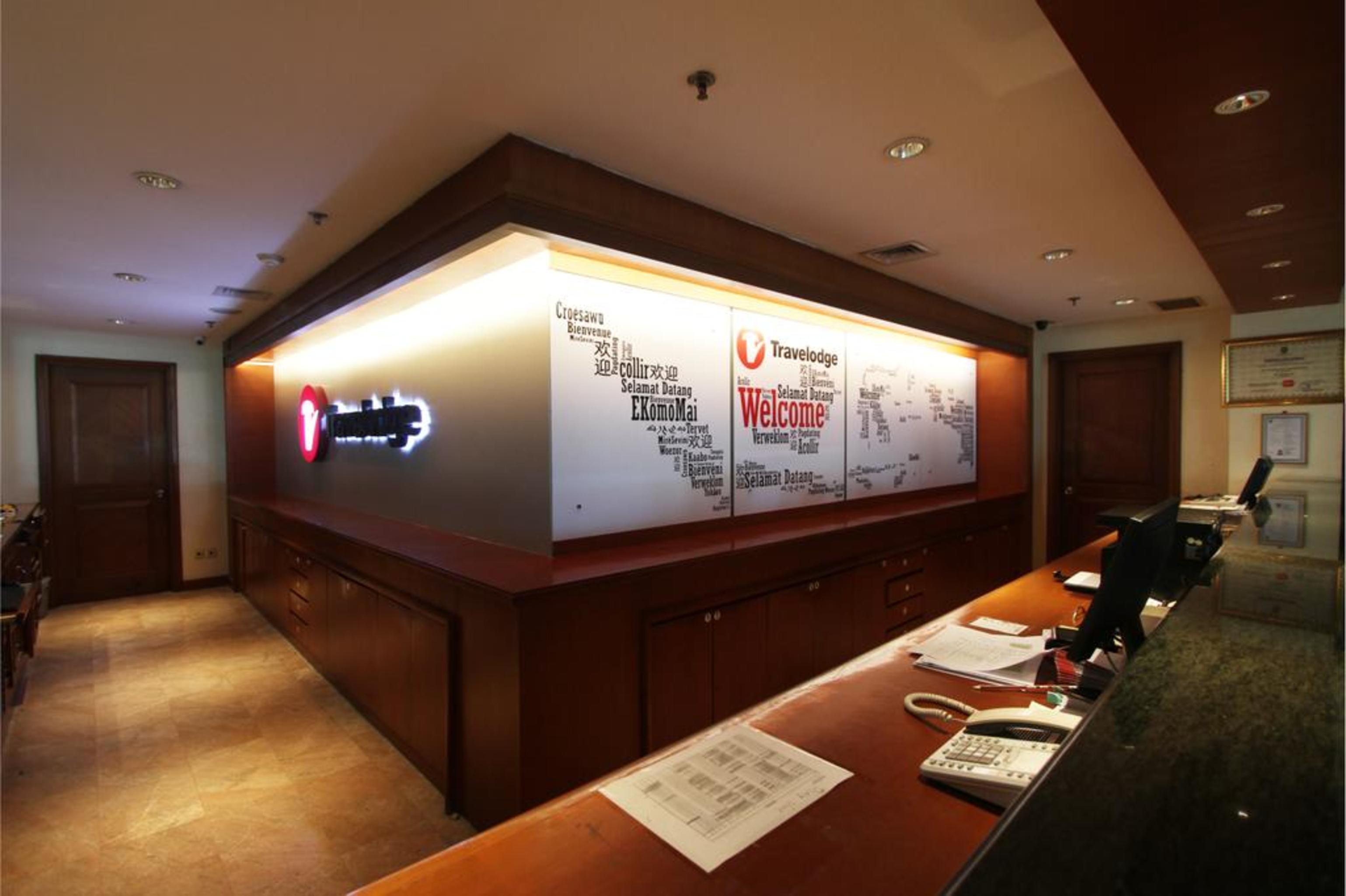 Travelodge Batam Nagoya Eksteriør billede